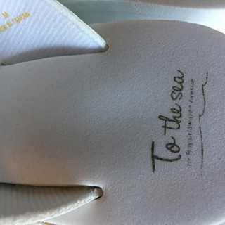 【美品】真っ白で可愛いサンダルの画像