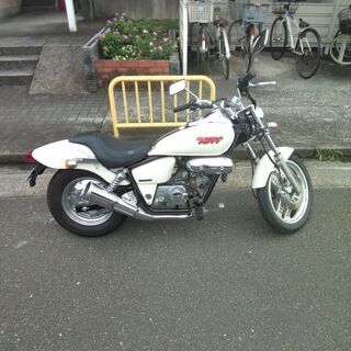 ホンダマグナ50