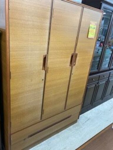 ID:G938929 洋タンス3面　アンティーク
