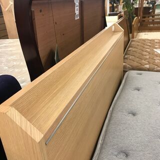 ニトリ　セミダブルベッド　②の画像