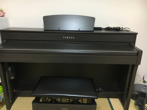 YAMAHA 電子ピアノ　黒木目調