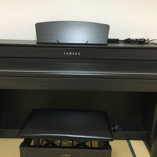 YAMAHA 電子ピアノ　黒木目調