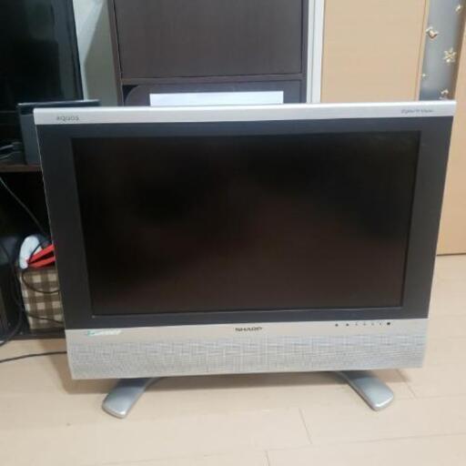 液晶テレビ  シャープ  アクオス 26型