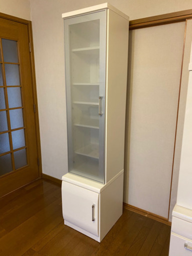 収納棚（取り引き中）