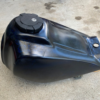 TW200タンク