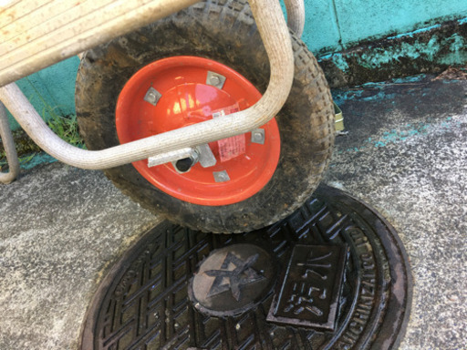 アルミ一輪車