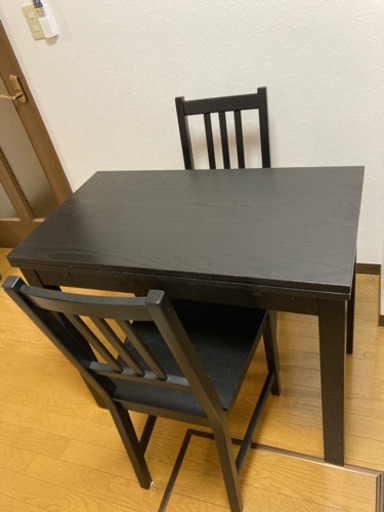 2人用ダイニングテーブル＋イス２つセット
