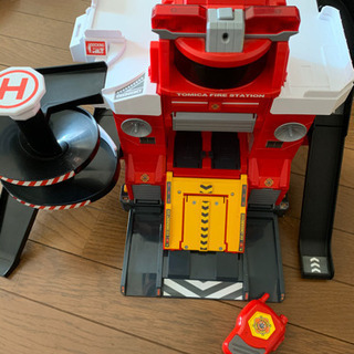 ファイヤーステーション トミカ峠やまみちドライブ セットの画像