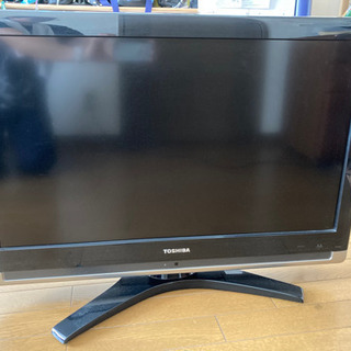 TOSHIBA REGZA  32Ｖ型　　3千円で譲ります