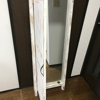 【急募！】姿見 アンティーク風 白 オシャレ 0円の画像