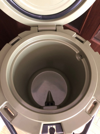 アイスランドクーラー アイスバケツ2.5ガロン オリーブ（9.34L）