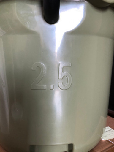 アイスランドクーラー アイスバケツ2.5ガロン オリーブ（9.34L）
