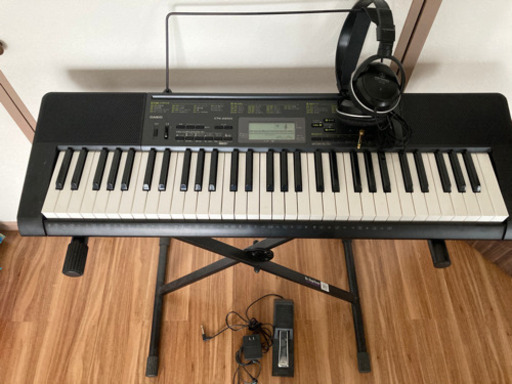 CASIO キーボード /ヘッドフォン付き