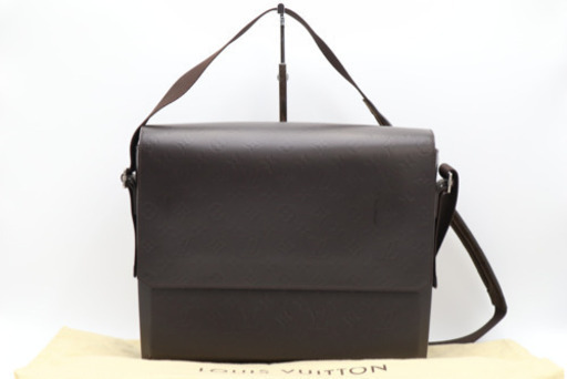 《LOUIS VUITTON/モノグラム フォンジー メッセンジャー》ABランク