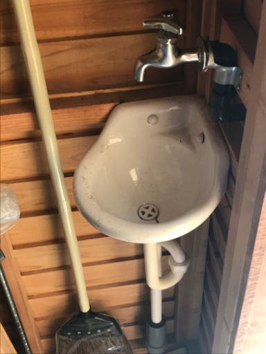 庭小屋 物置  ログハウス  木製物置 店舗 未使用