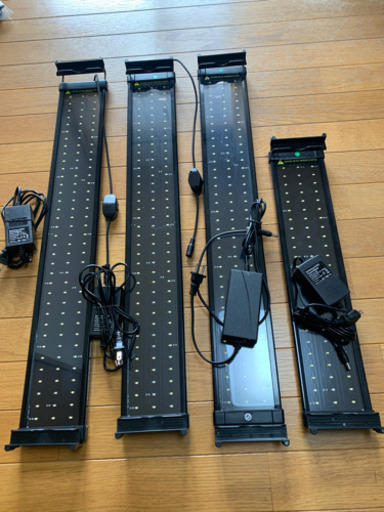 ４つセット アクアリウムライト 水槽ライト 水草 メダカ 熱帯魚 水槽