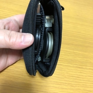 ELECOM 取り巻き式ケーブルセット　ポーチおまけ付の画像