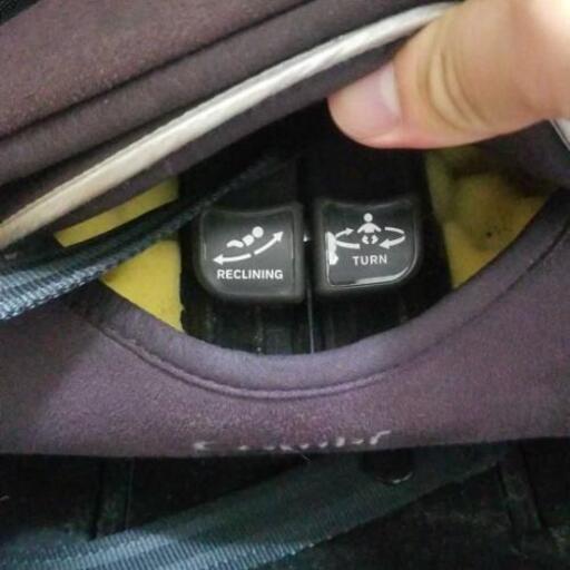 チャイルドシートネルーム エッグショック NC-520（ダークマルーン）コンビ