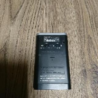①ポケットラジオ TOSHIBA 東芝 通勤通学 散歩 サイクリングの画像