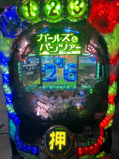 受付終了　パチンコ台　CRガールズ&パンツァー　H1AZ4