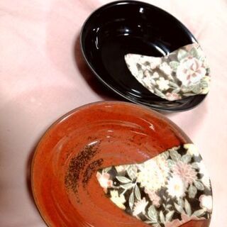 【美品】小皿　コッブ　花柄２対セットの画像