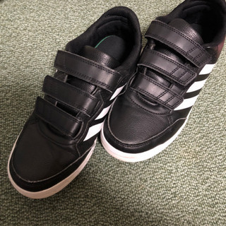 adidas アディダス スニーカー 23センチ