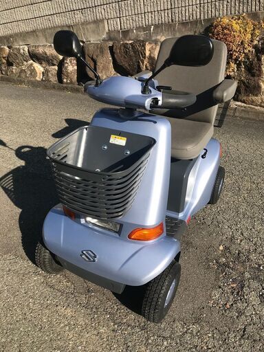 ☆彡 ③Ｔスズキ製・電動車いす・車椅子・セニアカー。シニアカー。介護用品。すぐに乗れます。免許不要。操作簡単!!!