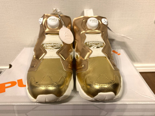 スニーカー Reebok