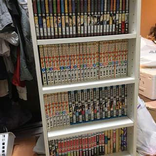 美品　キャスター付き本棚　白色