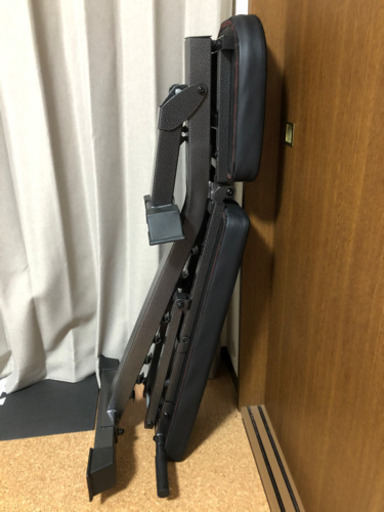 ベンチ台とバーベルです。先月購入品