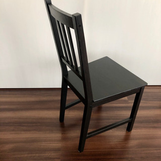 椅子　黒　二脚セット　木製の画像