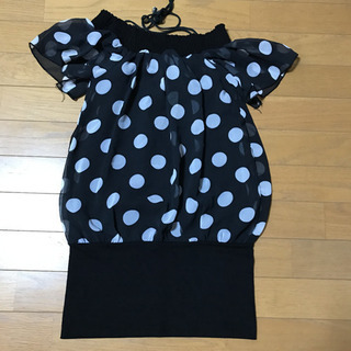 セシルマクビー   オフショルトップス