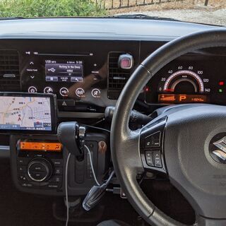 MRワゴン 10thアニバーサリー リミテッド(ワインレッド)女性に人気です。の画像