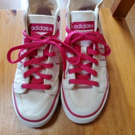 adidasハイカットスニーカー　美品‼️