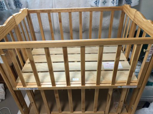 受取予定者決定　大和屋　パタン　折りたたみベビーベッド　ほぼ未使用