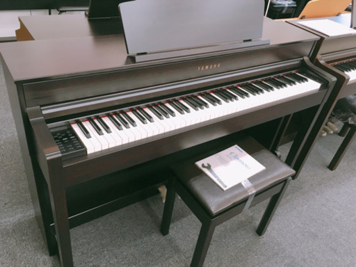 i75  YAMAHA CLP-575R  2015年製　ヤマハ