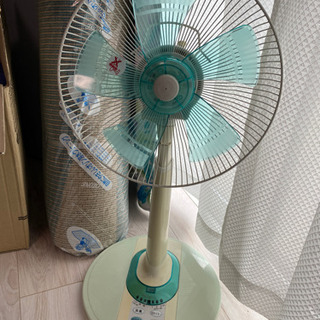 サンヨー　扇風機　差し上げます。