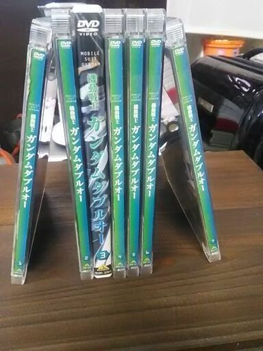 大幅値下げしました。バンダイビジュアル・機動戦士ガンダムダブルオーDVD全7巻セット