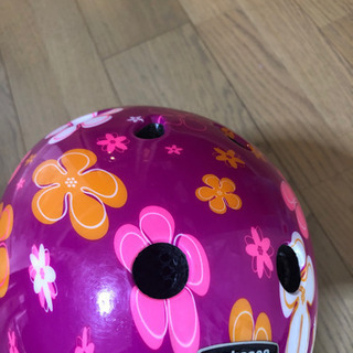 値下げ！こども用ヘルメット xxsサイズ nutcase ピンク　女の子の画像