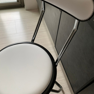 日本製　折りたたみチェア　カウンターチェアの画像