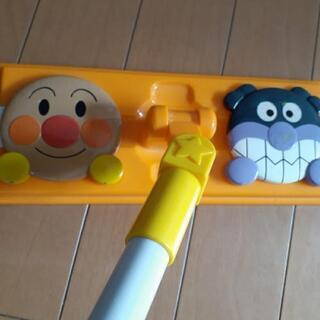 アンパンマン　おしゃべりおそうじワイパー