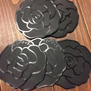 バラのシリコンコースター1枚50円 9/13までの画像