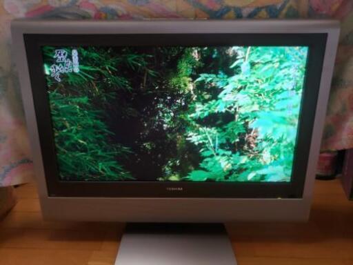 東芝 液晶  テレビ 26LC100  2005年製