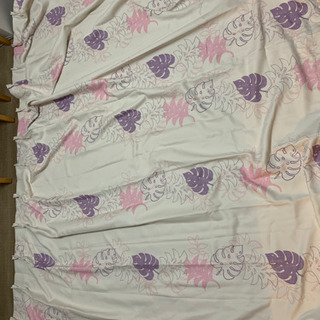 カーテン　横200cm×縦165cm