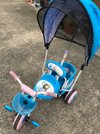 アナ雪　三輪車