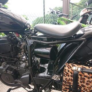 YAMAHA TW200の画像