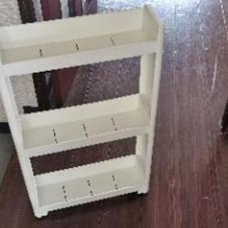 キッチン調味料入れの画像