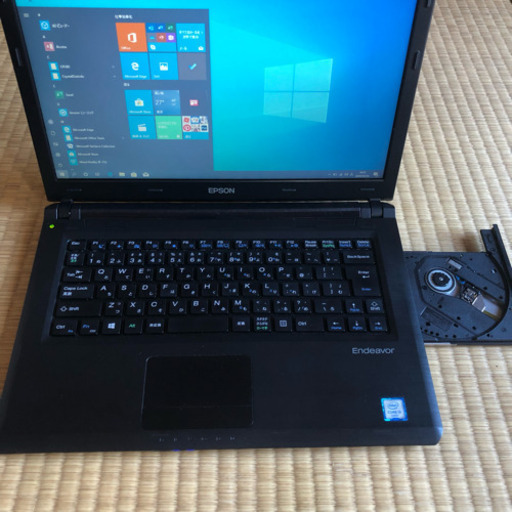 エプソンendeavor NY2500S i5 6200U 8GBメモリ SSD120GB＋ 250GB HDD win10 オフィス 14“画面