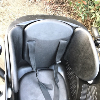 A04B✴️✴️タイヤ新品✳️✳️C27D電動自転車☯️☯️ブリジストンアンジェリーノ❤️❤️２０インチ８アンペア  の画像
