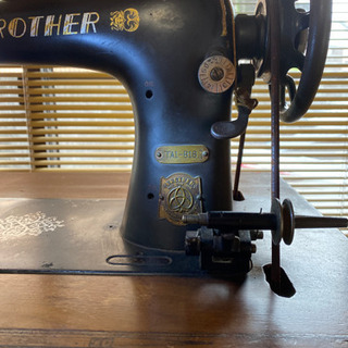BROTHER(足踏みミシン) ジャンクです。の画像
